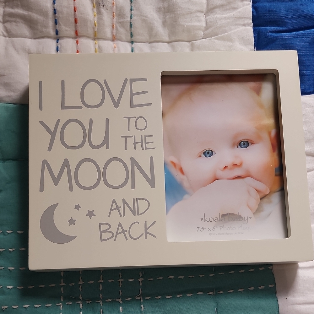 NWT Photo Frame